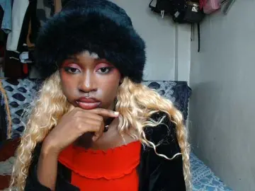 Boughie-birdy  live sex cam