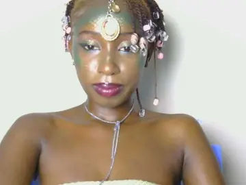 Boughie-birdy  live sex cam