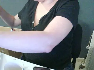 Darinac  live sex cam