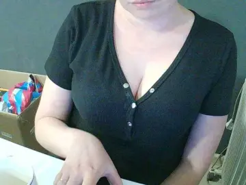 Darinac  live sex cam