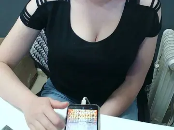 Darinac  live sex cam