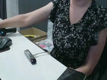 Darinac  live sex cam