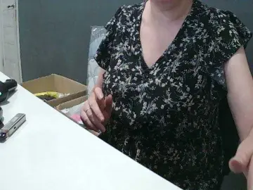 Darinac  live sex cam
