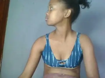Hasley  live sex cam