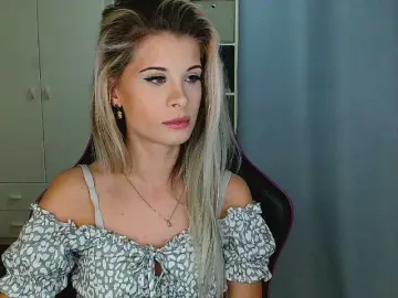 KristineNatural  live sex cam