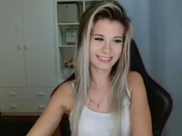 KristineNatural  live sex cam