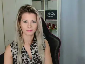 KristineNatural  live sex cam