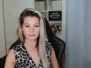 KristineNatural  live sex cam