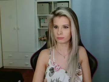 KristineNatural  live sex cam