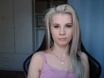 KristineNatural  live sex cam