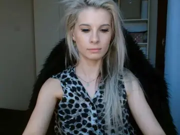 KristineNatural  live sex cam