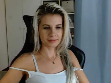 KristineNatural  live sex cam