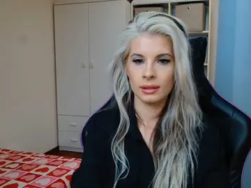 KristineNatural  live sex cam