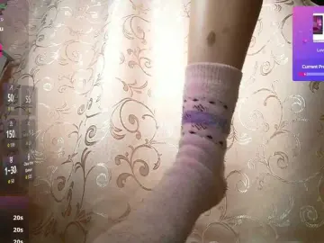 Mary2606  live sex cam