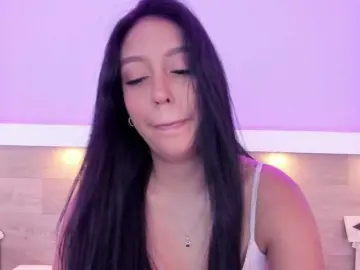 Mia-Rivers  live sex cam