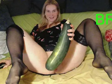 MissLilyAbrams  live sex cam