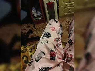 ZaraSss  live sex cam