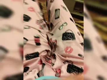 ZaraSss  live sex cam