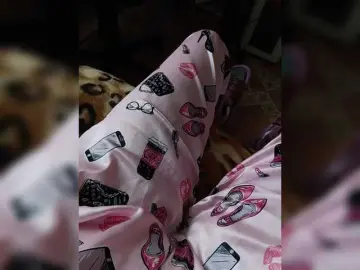 ZaraSss  live sex cam