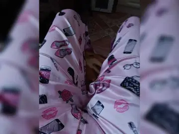 ZaraSss  live sex cam