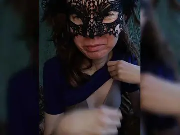 ZaraSss  live sex cam