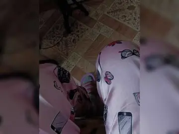 ZaraSss  live sex cam