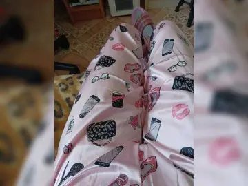 ZaraSss  live sex cam