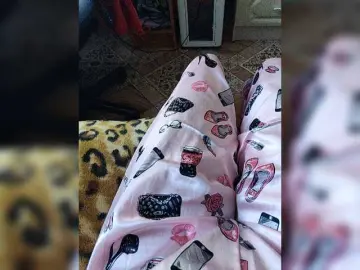 ZaraSss  live sex cam