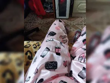ZaraSss  live sex cam