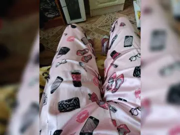 ZaraSss  live sex cam