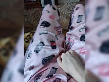 ZaraSss  live sex cam