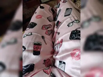 ZaraSss  live sex cam