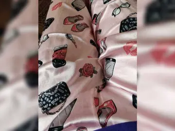 ZaraSss  live sex cam