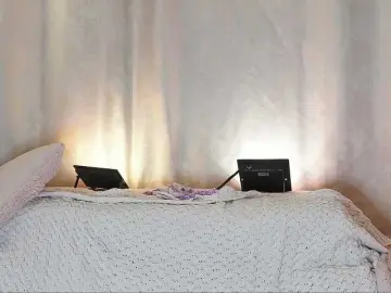 Amelia-lov3  live sex cam