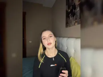 Chakisa  live sex cam