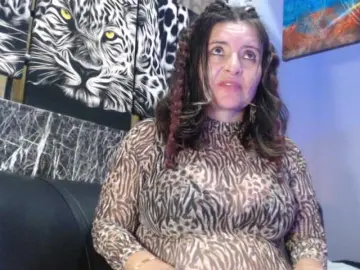 DeboraCienfuegos25  live sex cam