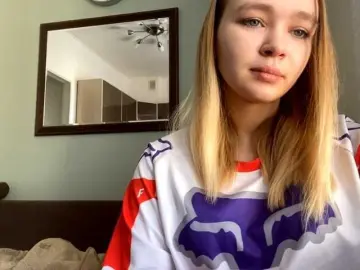 HerminiaLanting  live sex cam