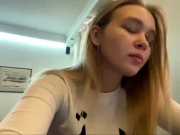 HerminiaLanting  live sex cam