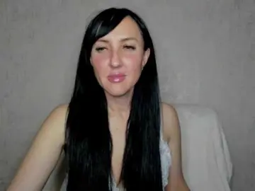 JuliaGramm81a  live sex cam