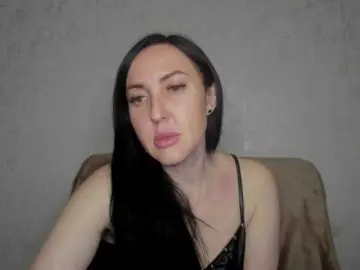 JuliaGramm81a  live sex cam