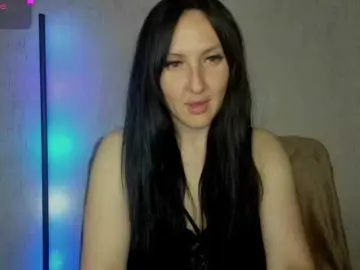 JuliaGramm81a  live sex cam