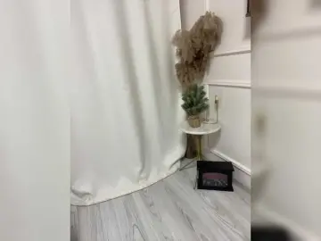 RadaRay55  live sex cam