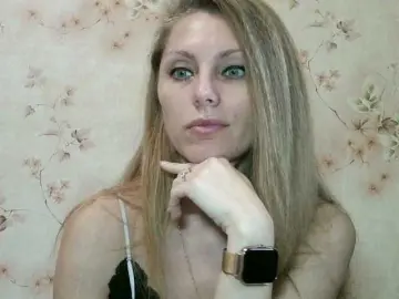 RoxyFox18x44  live sex cam