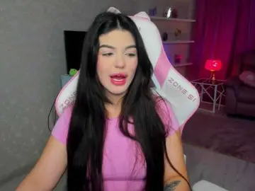 SnowingWinter  live sex cam