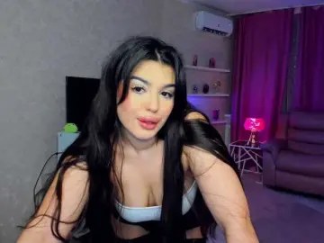 SnowingWinter  live sex cam