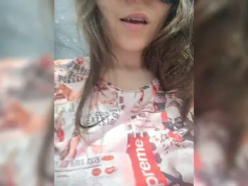 Xandra95012  live sex cam