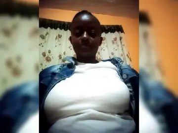 Bellalynn59  live sex cam