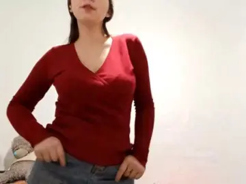 GeniaRhein  live sex cam