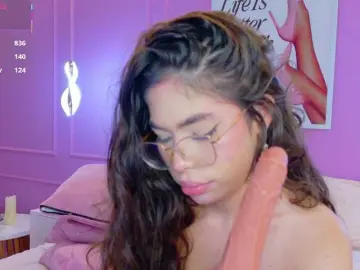 LeiaStone  live sex cam