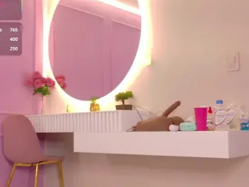 LeiaStone  live sex cam